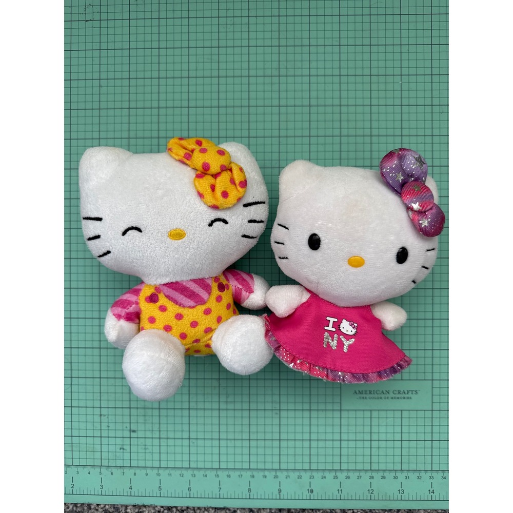 Ty Sanrio Hello Kitty Plush Set I Love NY and Polka Dot Jumpsuit 6 Inch